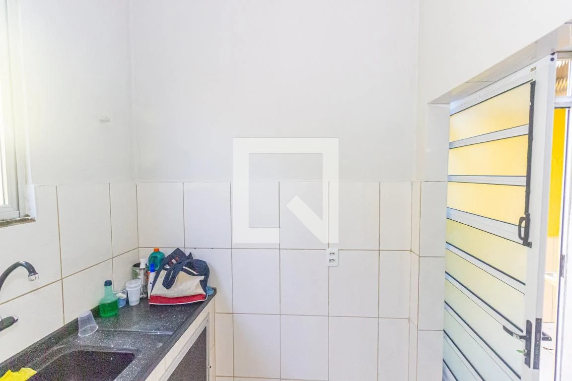 Unfurnished house with 2 bedrooms and private garden — photo 23
