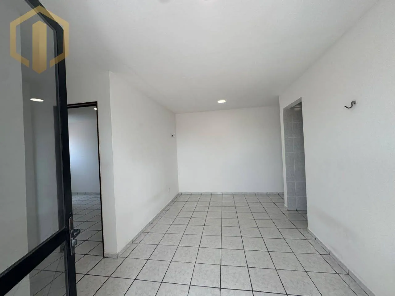 2-bedroom apartment, 1 with its own bathroom, 52 m² — photo 18