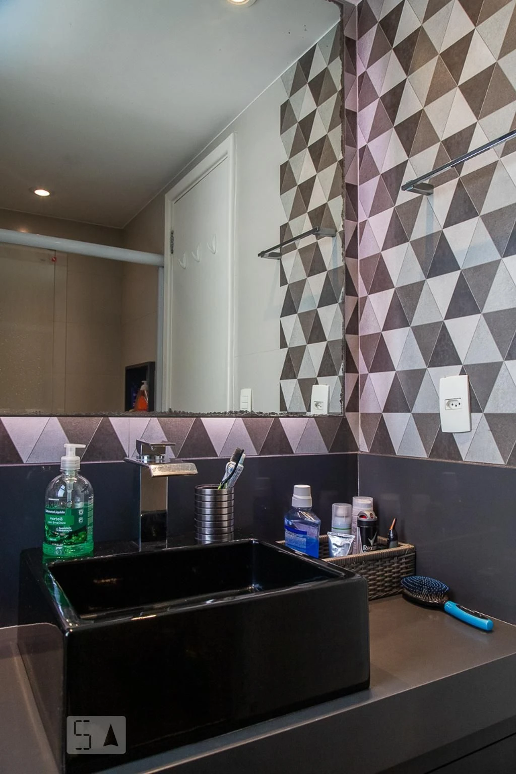 2-bedroom apartment with a home office — photo 60