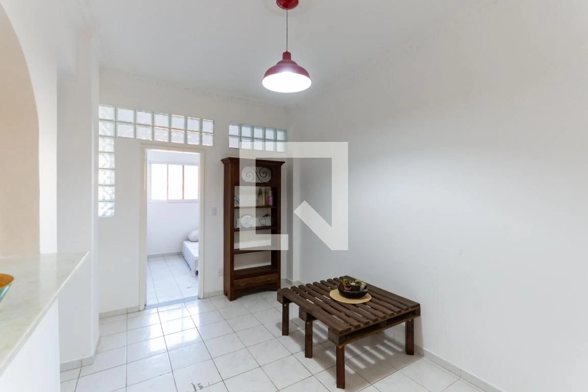 2-bedroom apartment with a mountain view — photo 8