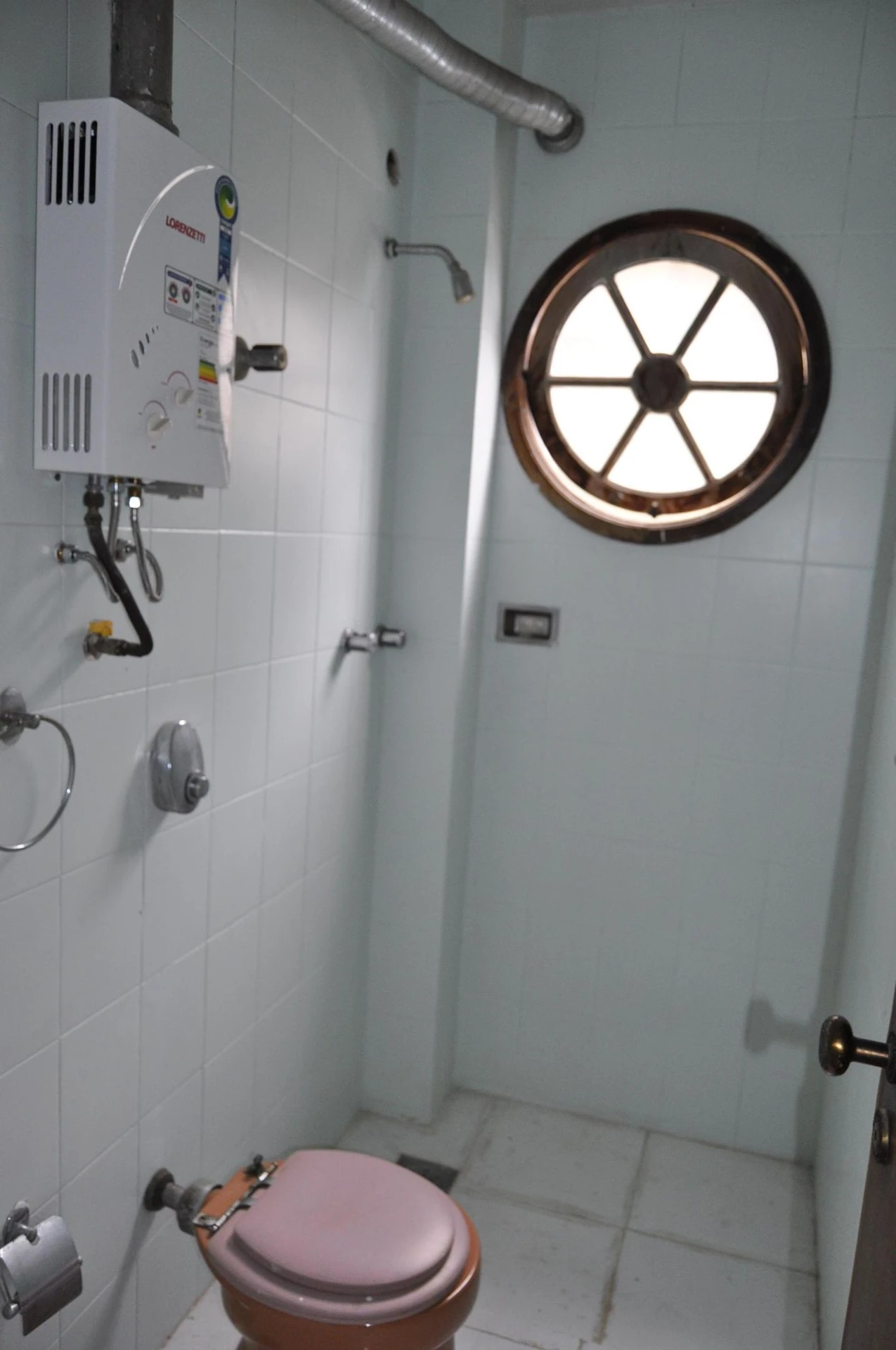 Casa para alugar com 2 quartos e 1 banheiro — photo 18