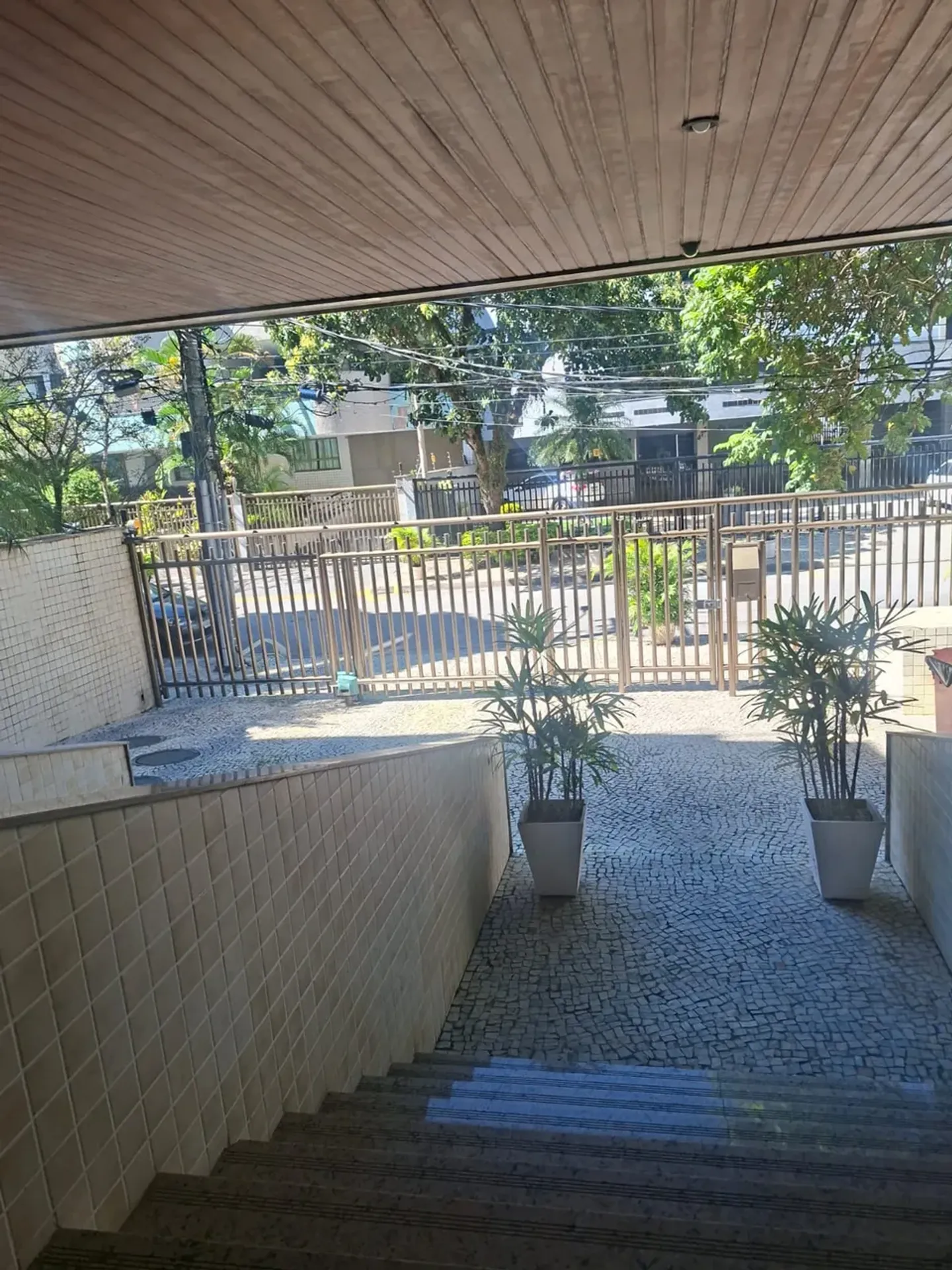 75 m² apartment with 3 bedrooms and a balcony — photo 23