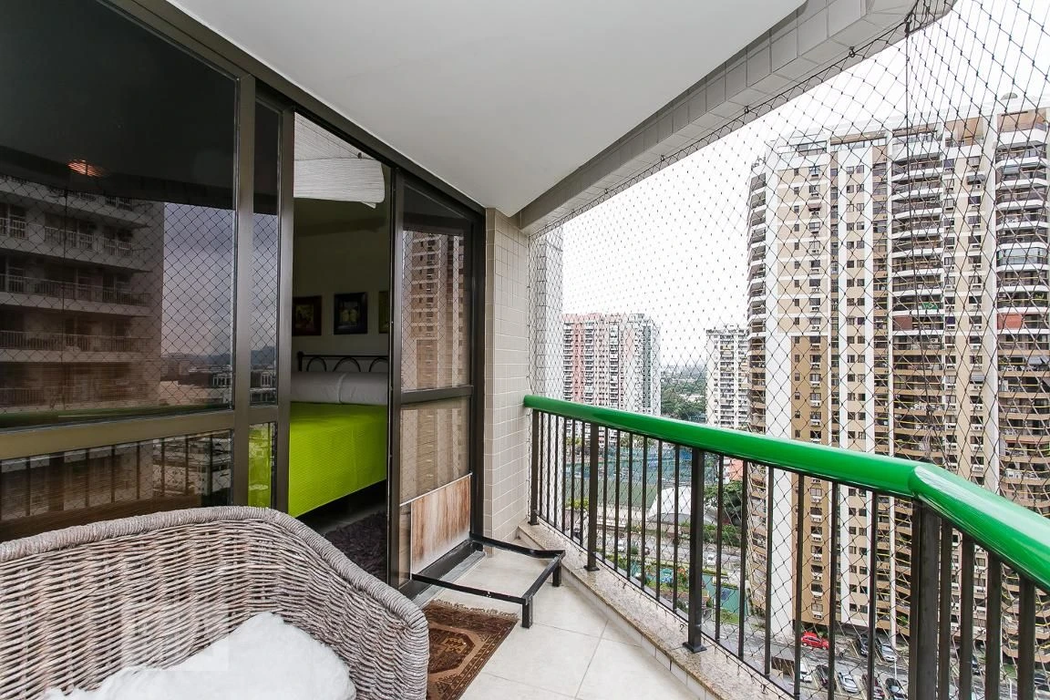 Piso amueblado con 2 dormitorios, 2 baños y 1 plaza — photo 6