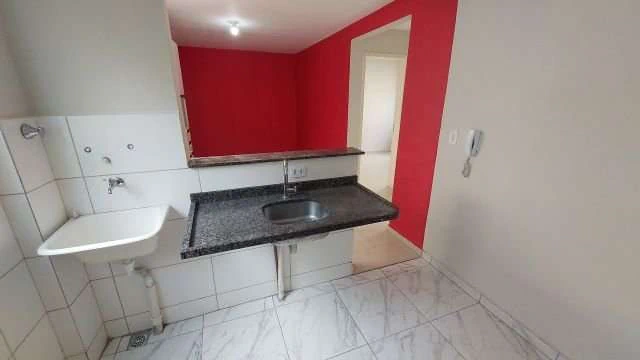 Unfurnished 2-bedroom apartment with open-plan kitchen — photo 4
