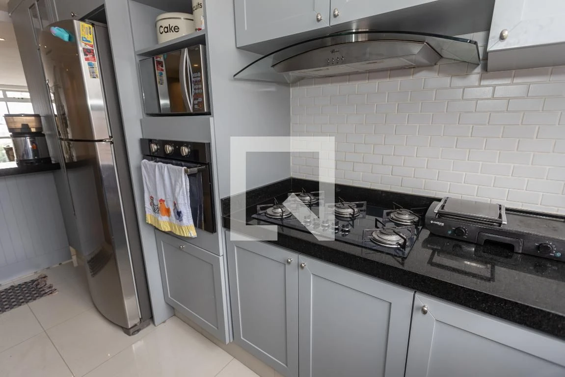 Apartamento mobiliado com 3 quartos, 1 suíte e 3 banheiros — photo 30