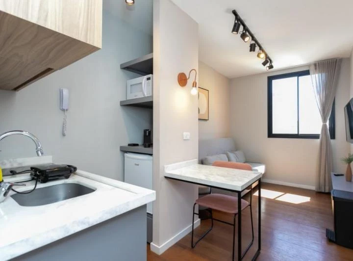 Furnished 40 m² apartment with 1 bedroom — photo 2