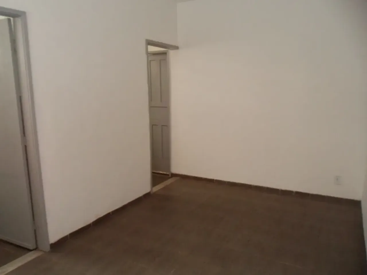 Apartamento conjugado de 27 m² com 1 quarto e cozinha compacta — photo 2
