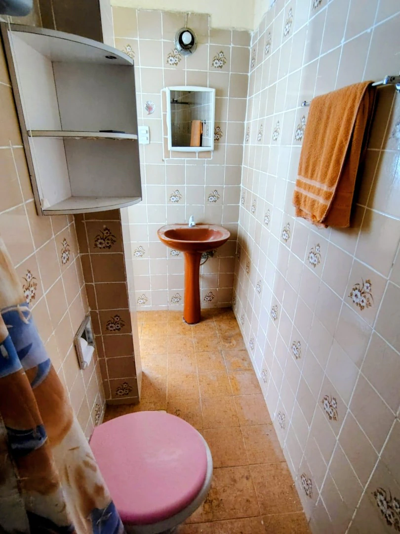 Дом с 1 спальней, отдельной кухней и плиткой по полу — photo 8