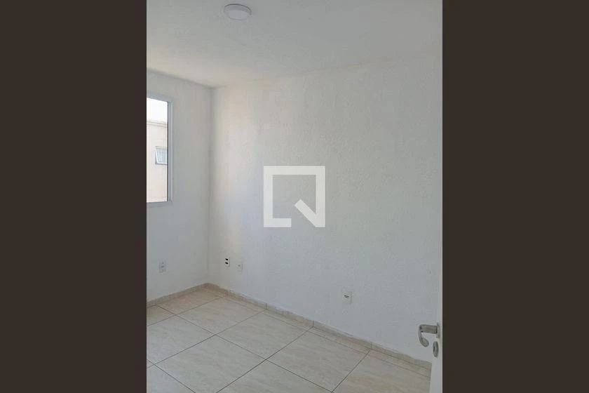 50 m² 1-bedroom apartment with fitted kitchenette and parking — photo 6
