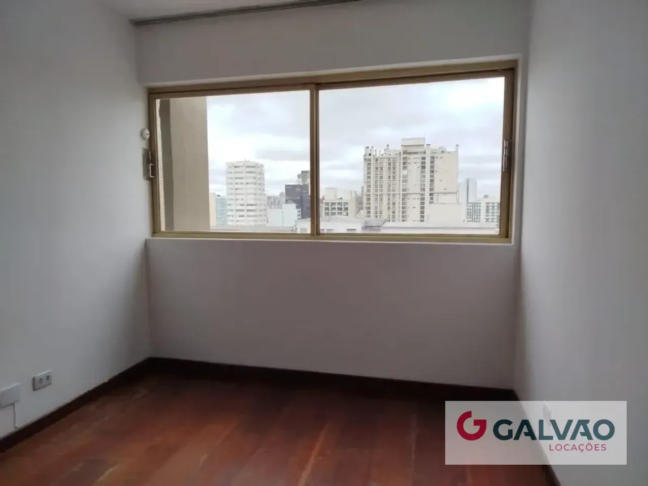 Well-kept 2-bedroom apartment with 1 parking space — photo 2