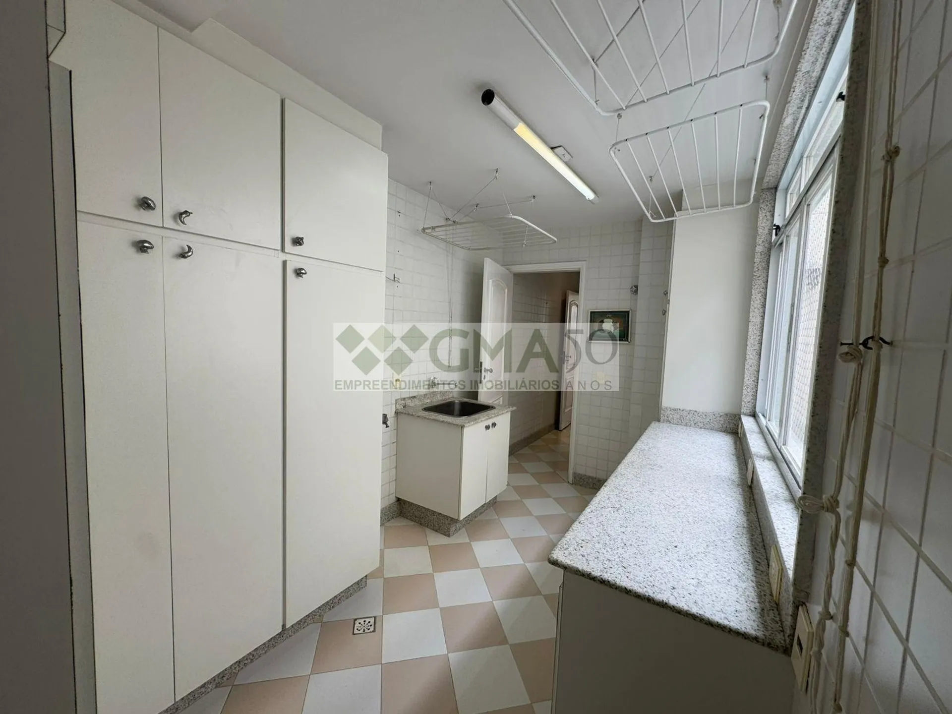 Apartamento com 4 quartos e 4 banheiros, com varanda — photo 25