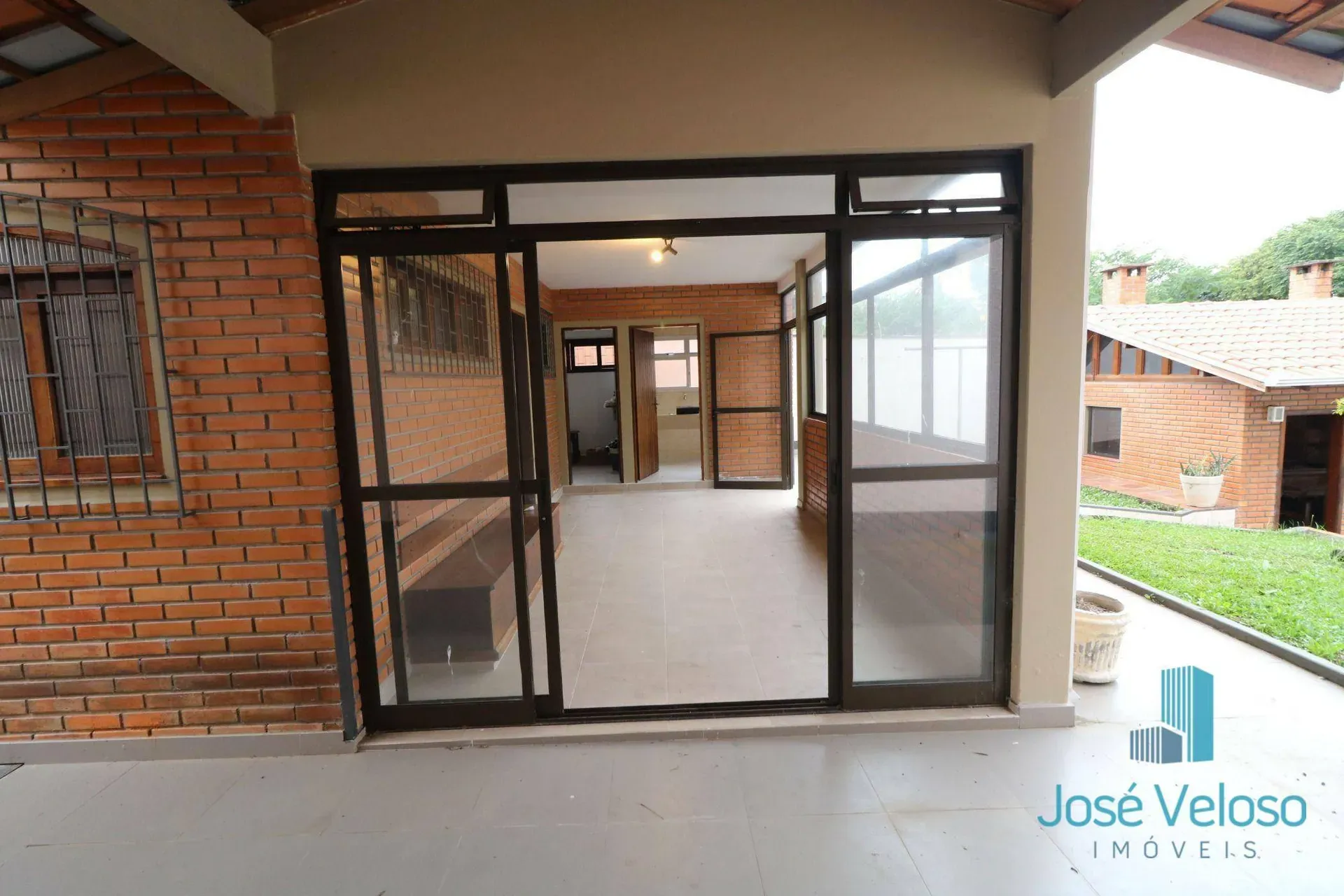 House, 315 m², with a home office — photo 31