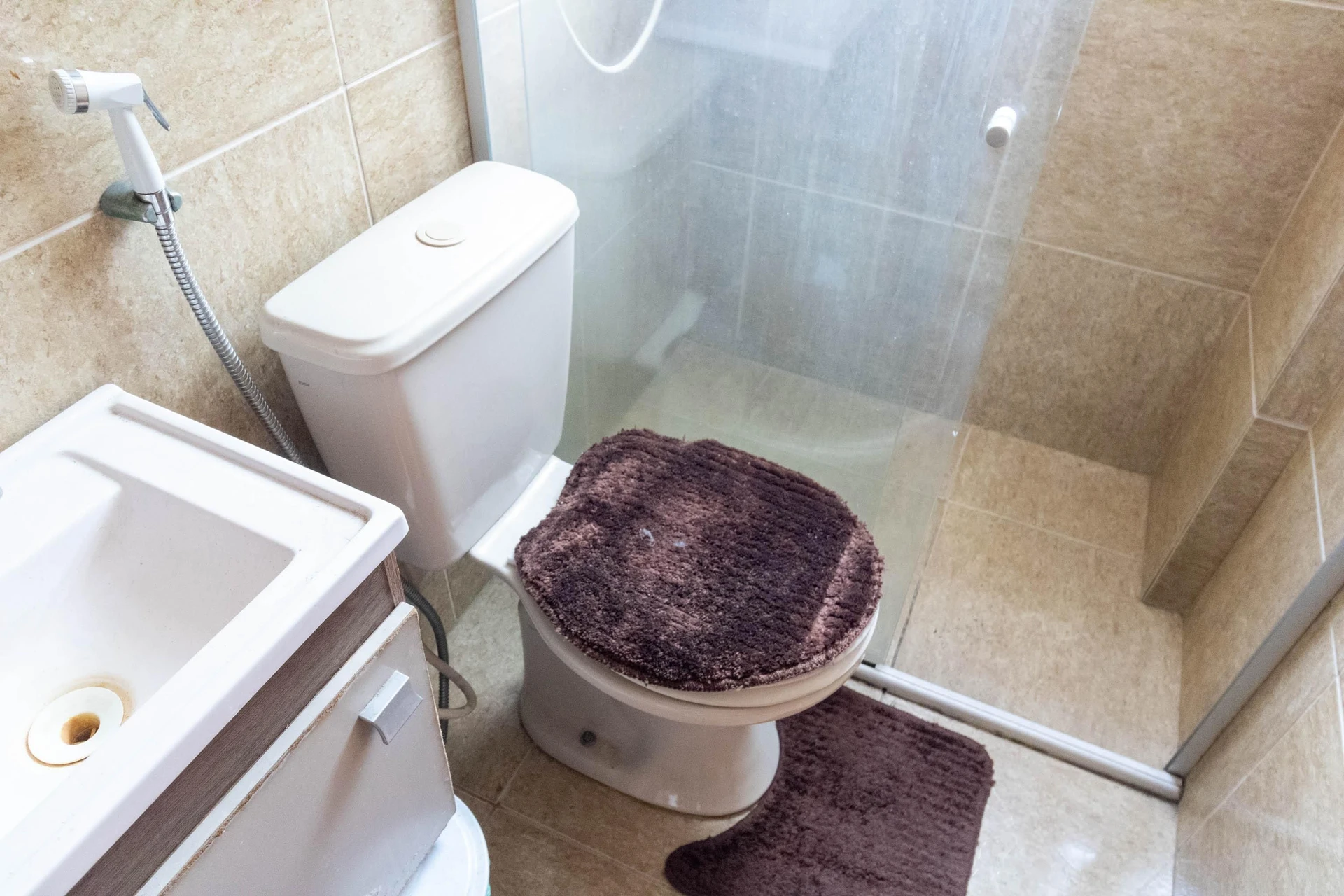 Furnished apartment, 90 m², with a washing machine — photo 29