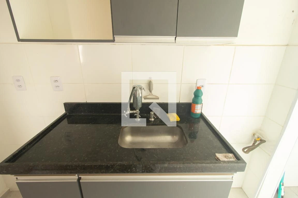 Apartamento de 2 quartos em condomínio com piscina — photo 29