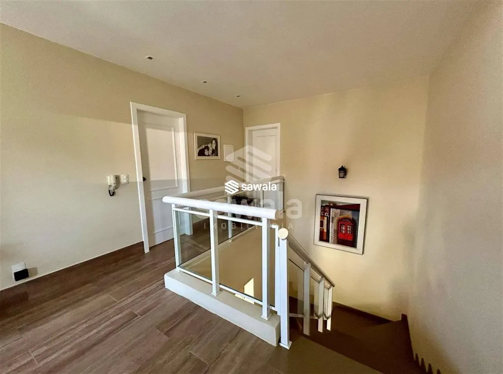 Furnished house with 600 m², 3 bedrooms and 5 baths — photo 37