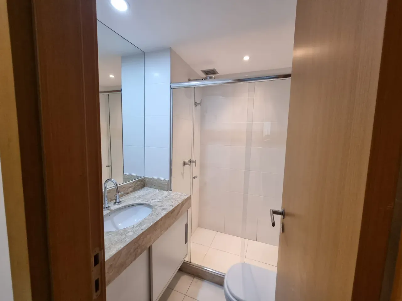 160 m² apartment with gas kitchen and 4 bedrooms — photo 2
