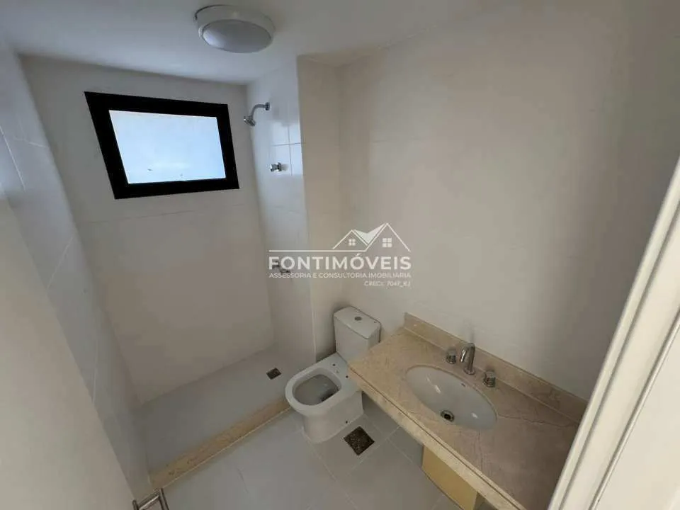 4-bedroom apartment with a balcony and 121 m² — photo 5