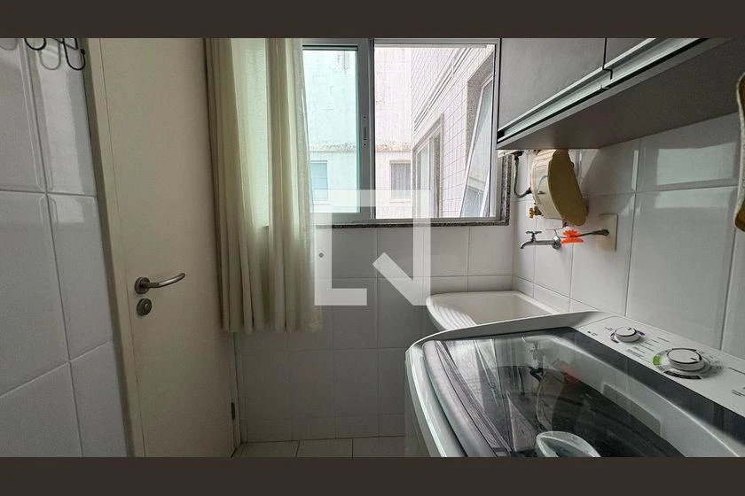 Furnished apartment, 100 m², with a grill on the balcony — photo 39