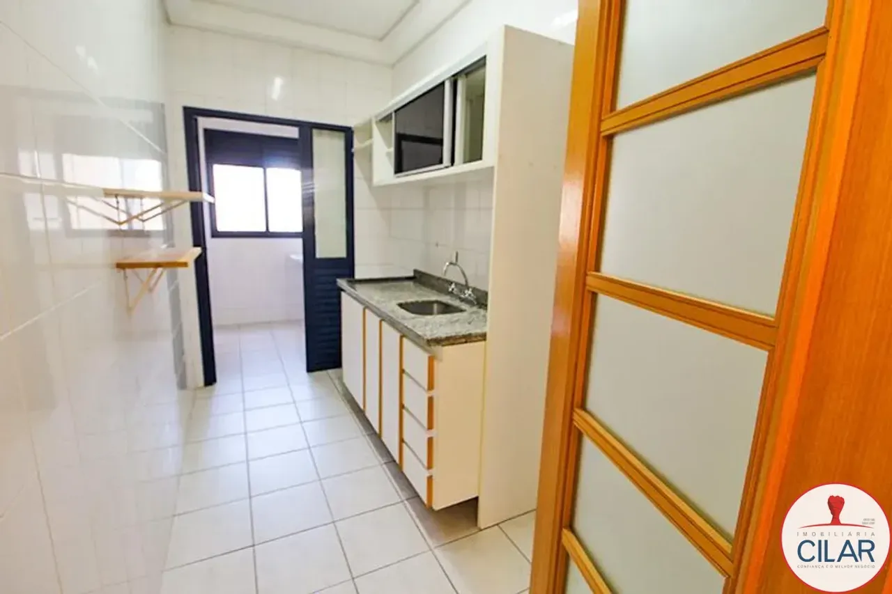 Unfurnished 2-bedroom apartment with 135.20 m² — photo 2