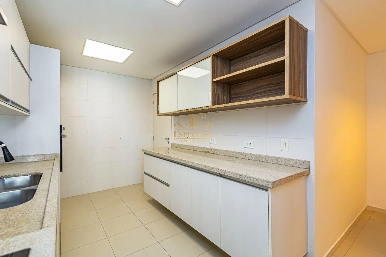 4-bedroom apartment 230 m² with 3 parking spaces — photo 16