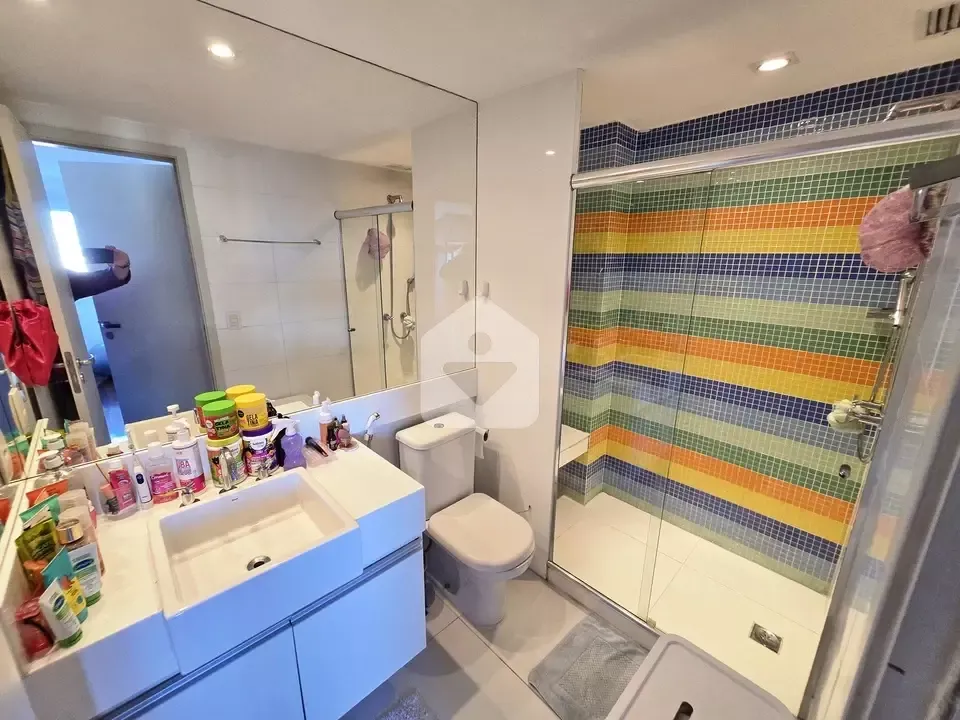 Furnished apartment with 3 bedrooms and 5 bathrooms — photo 34