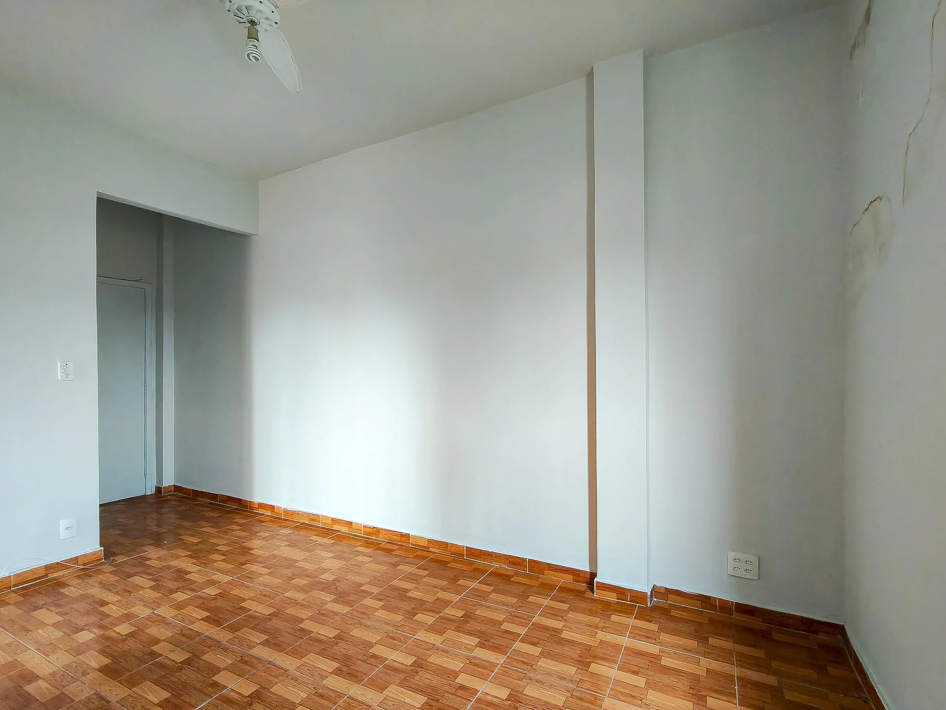 Квартира з 2 спальнями та 2 ванними кімнатами — photo 31