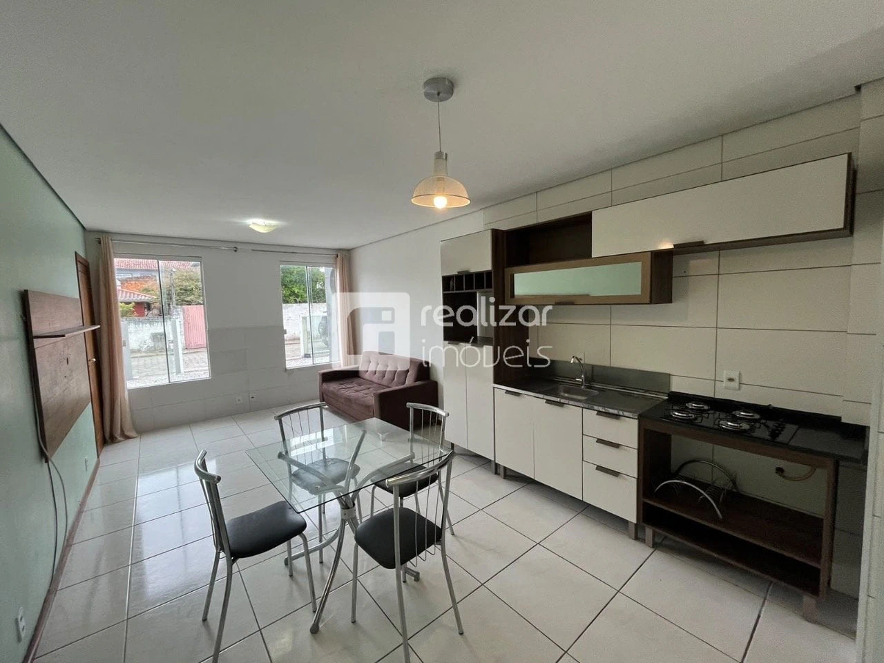 2-bedroom apartment with a washing machine in Florianópolis — photo 2