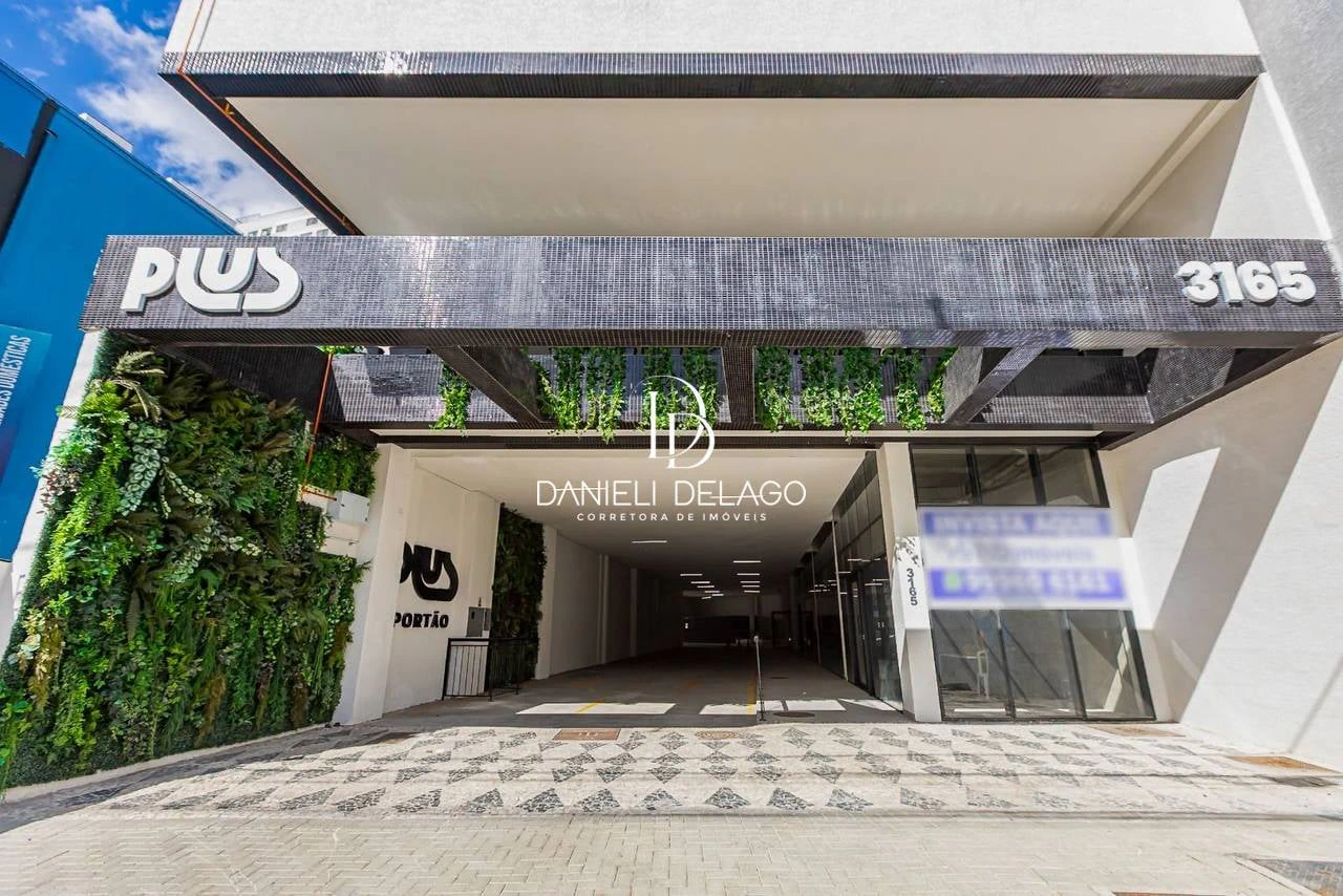 One-bedroom apartment with a park view in Curitiba — photo 4