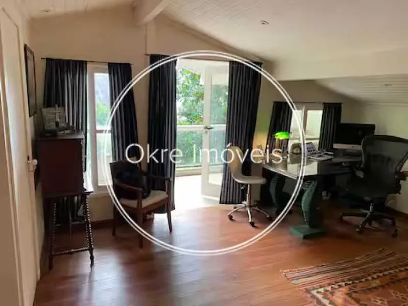 Casa com 6 quartos e 950 m², 2 vagas e cozinha fechada — photo 33