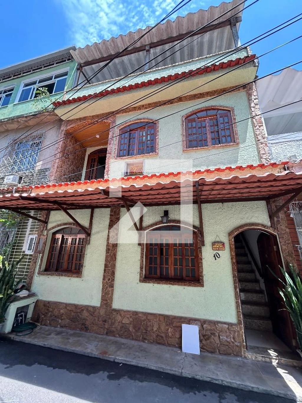 Casa de 3 quartos com banheira — photo 29