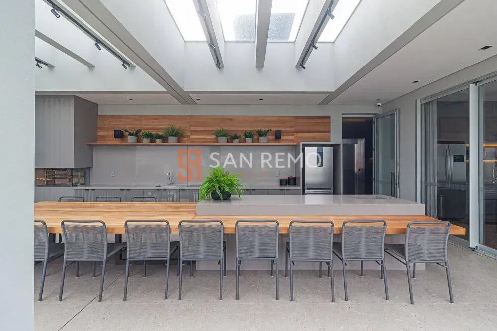 Apartamento amueblado de 2 habitaciones con 2 suites y 115 m² — photo 8
