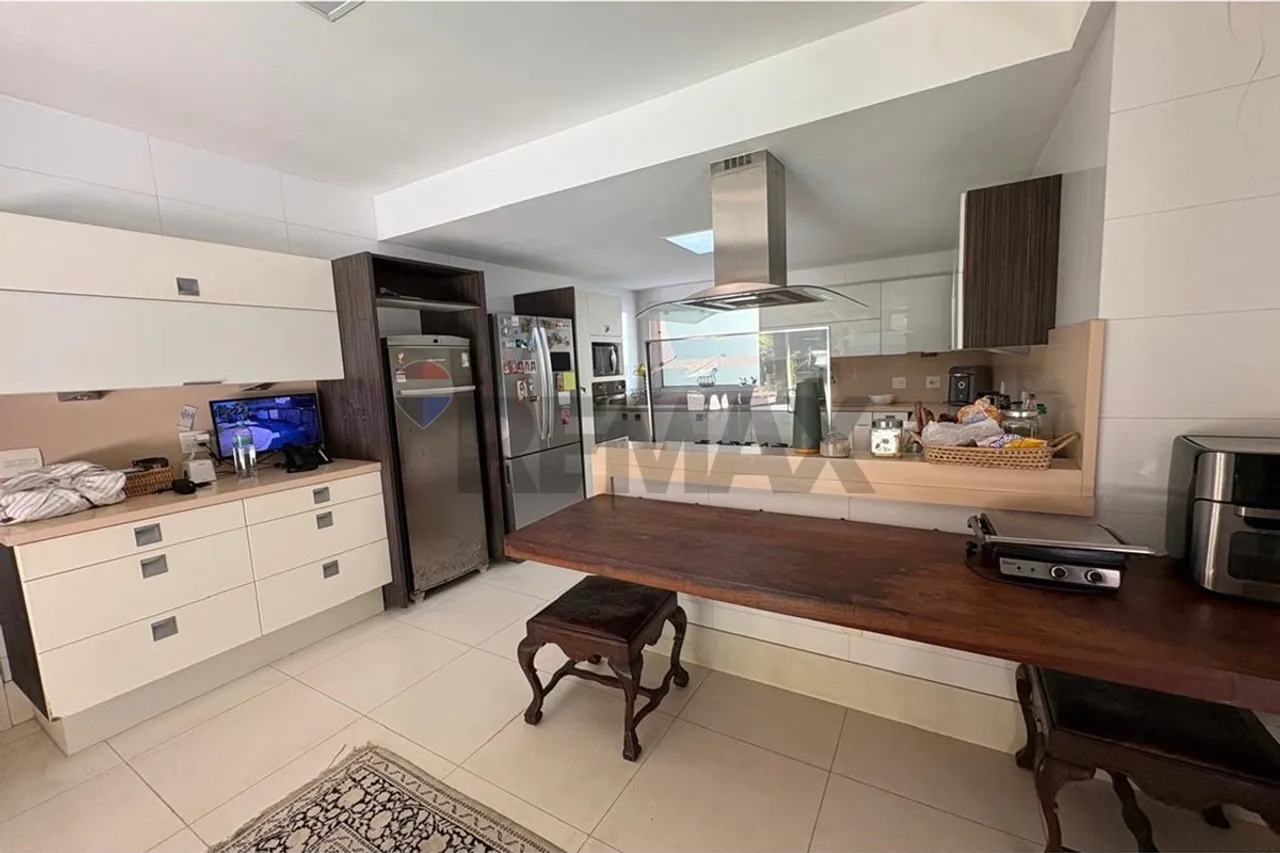 Furnished house with 5 bedrooms and 5 bathrooms — photo 5
