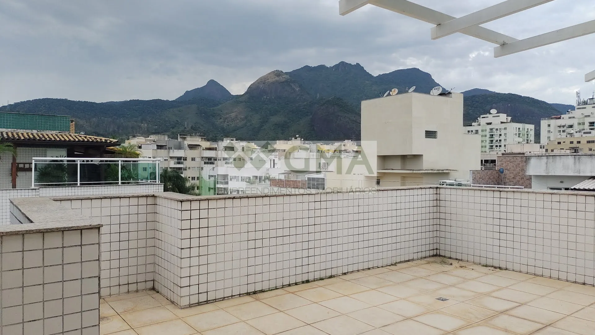 205 m² apartment on the 5th floor with 4 bedrooms — photo 86
