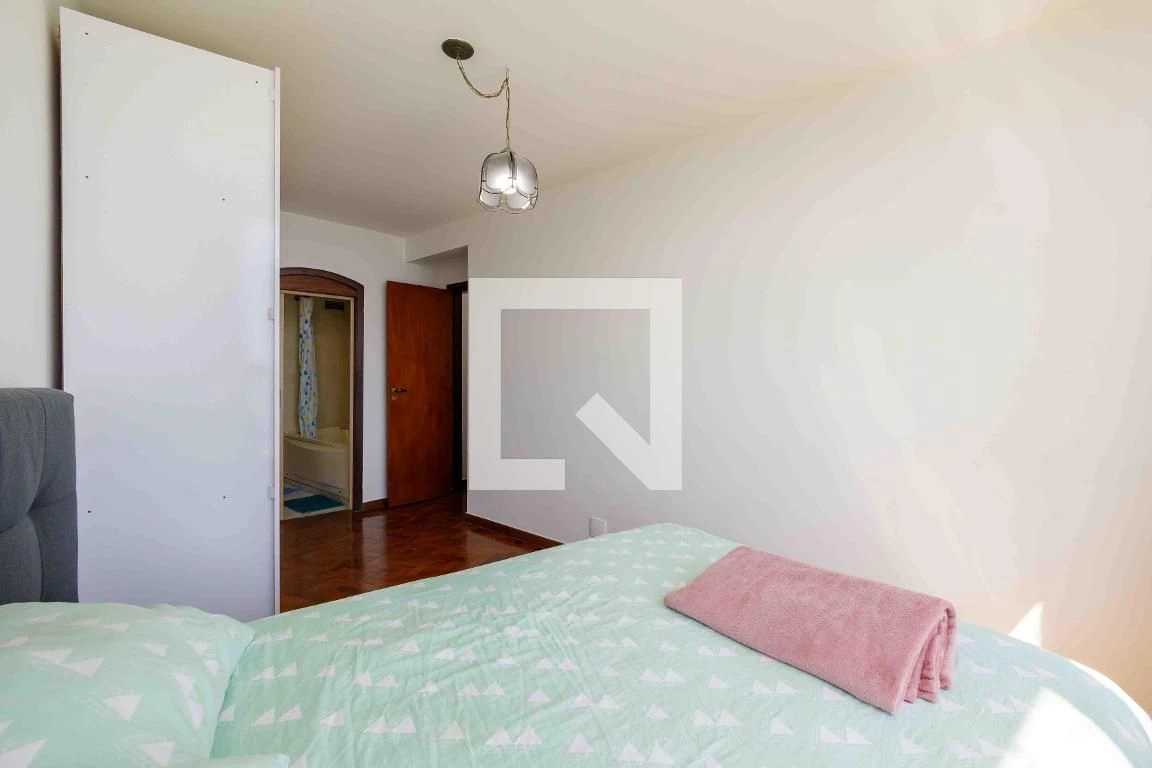 2 quartos e jacuzzi: apartamento de 92 m² — photo 3