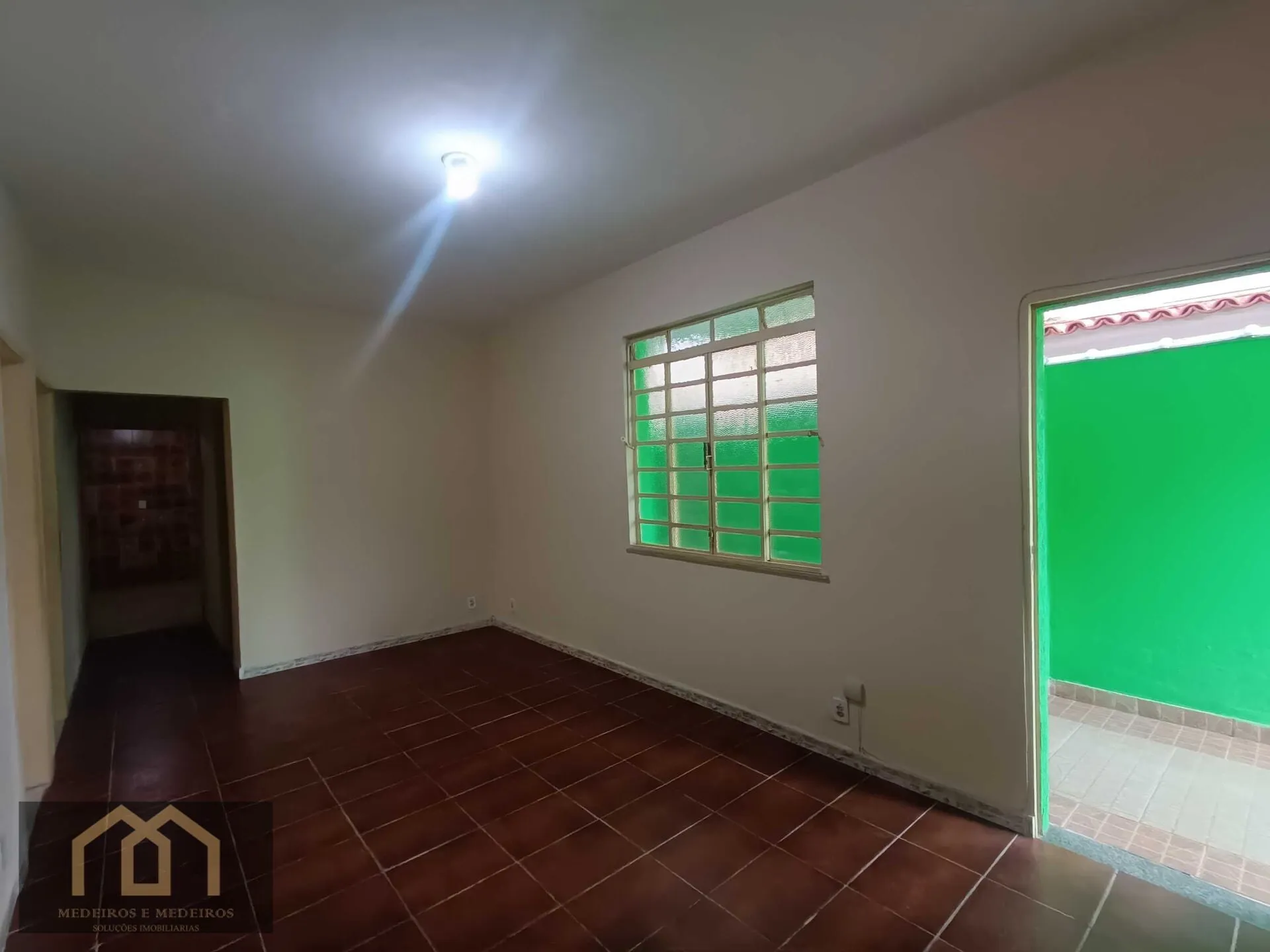 100 m² house with 2 bedrooms and gas water heating
