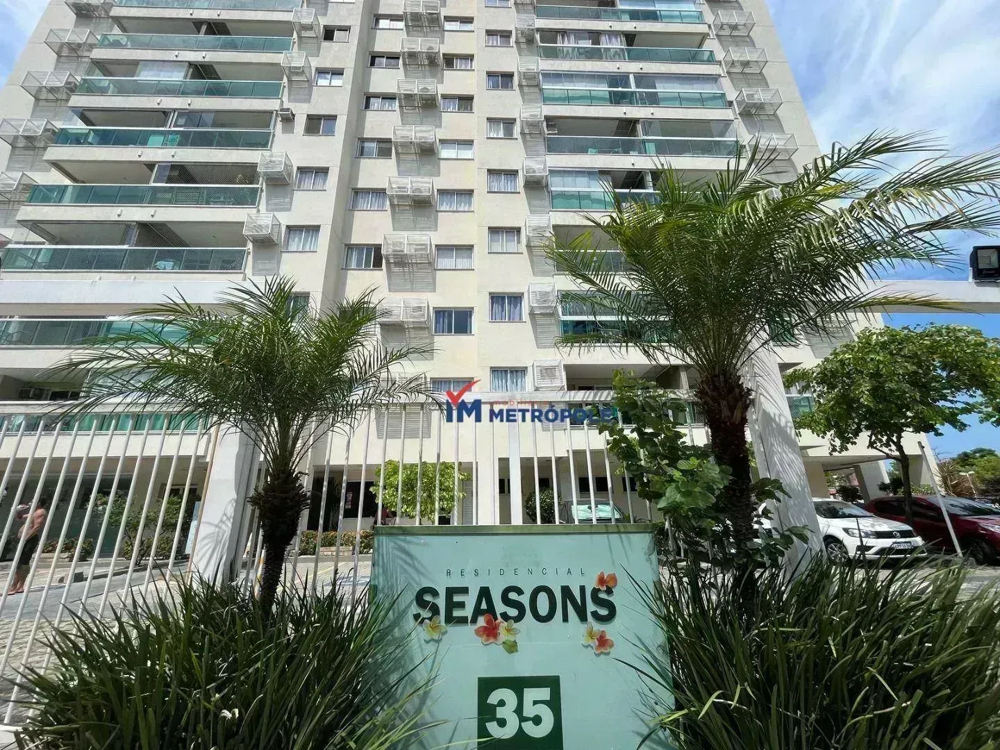 3-bedroom apartment with suite on the 13th floor — photo 3