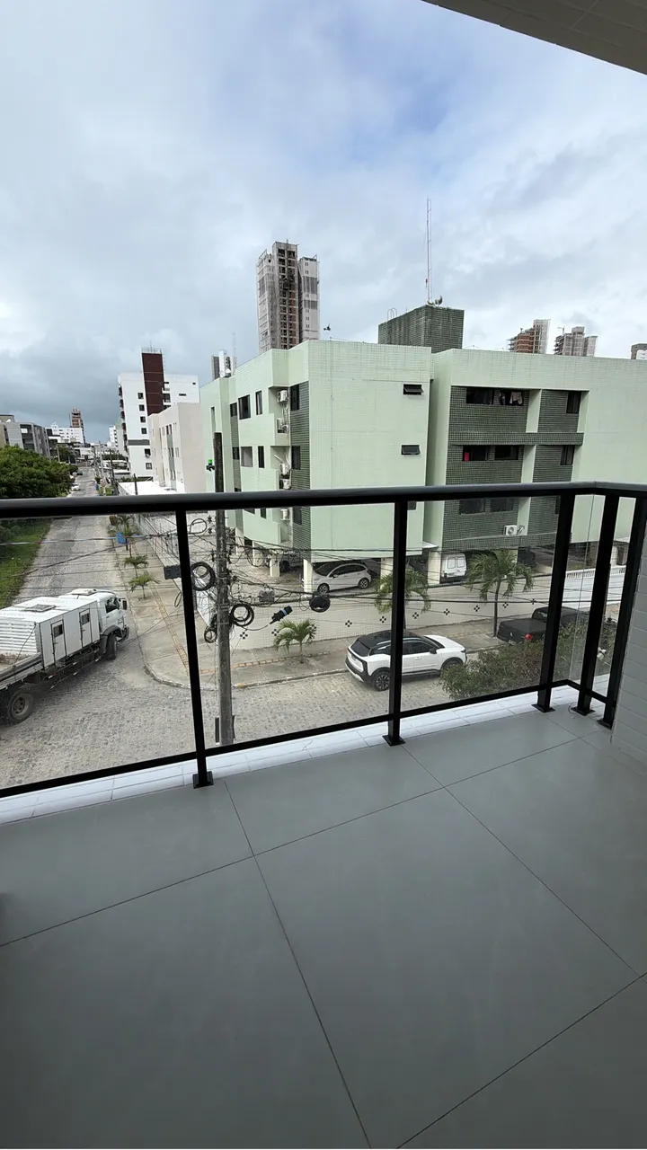 Apartamento mobiliado com 3 quartos e 2 banheiros
