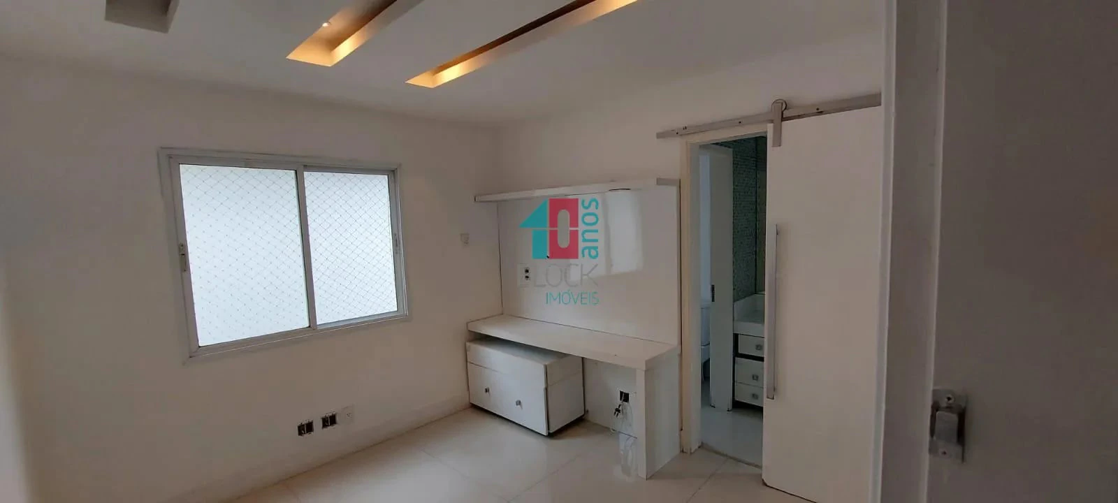 Casa de 200 m² com 4 suítes e 3 vagas — photo 9