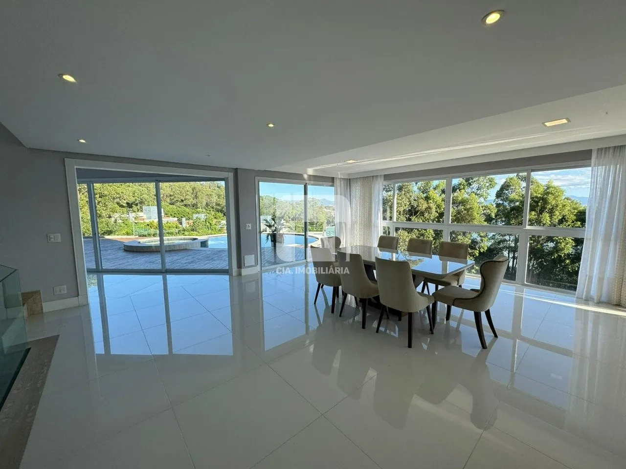 Furnished house with 7 bedrooms and a real desk — photo 26
