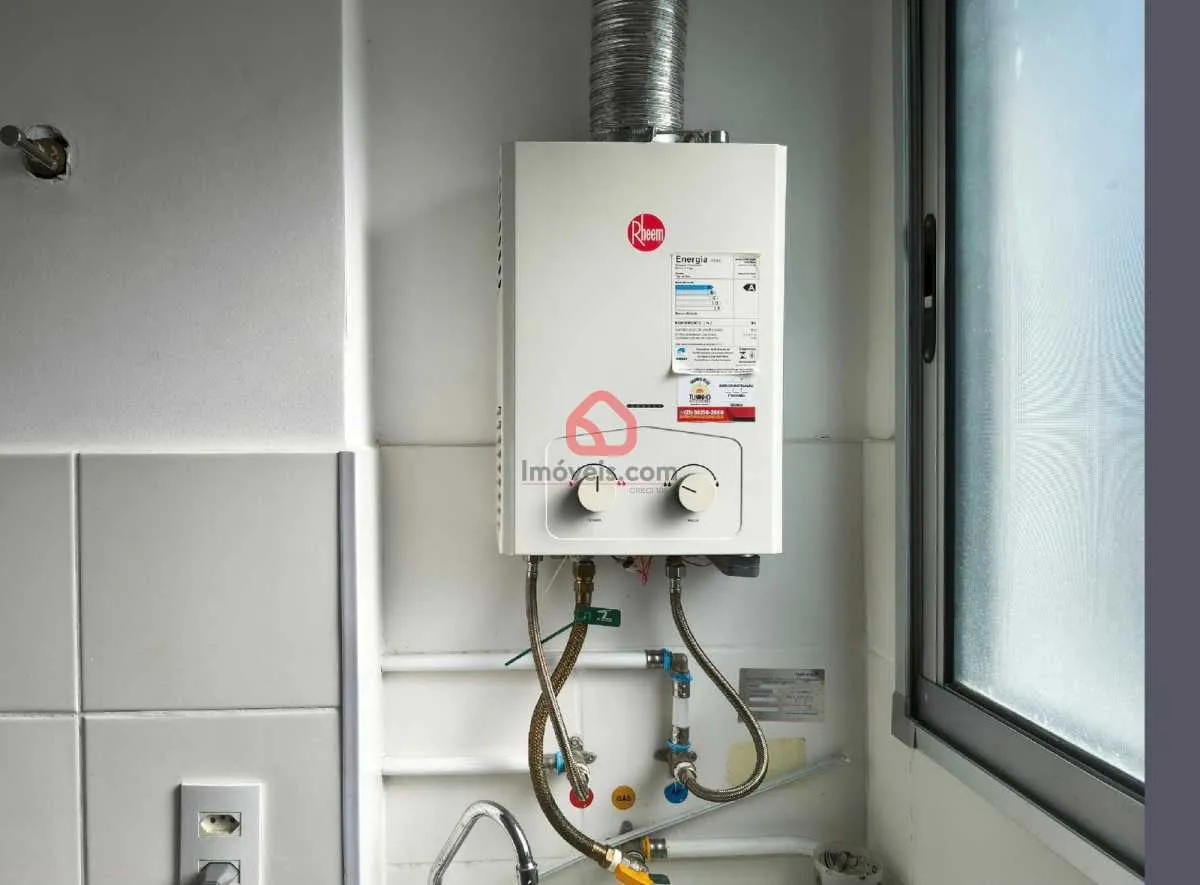 Washing machine in a 2-bedroom apartment, 45 m² — photo 15