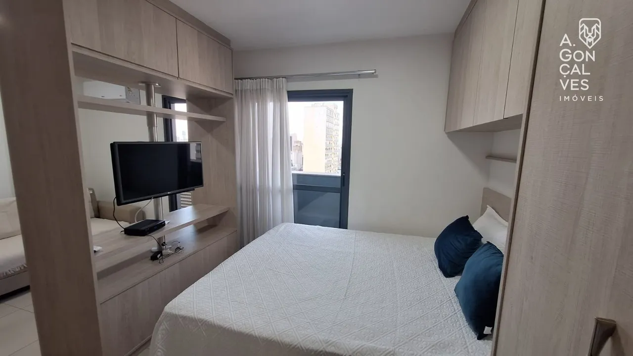Furnished 56 m² apartment with balcony and 1 parking — photo 3