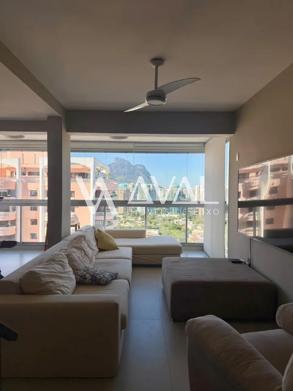 190 m² duplex penthouse with 3 suites and pool — photo 5