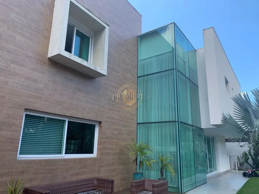 Unfurnished house with 4 en-suites and 8 parking — photo 7