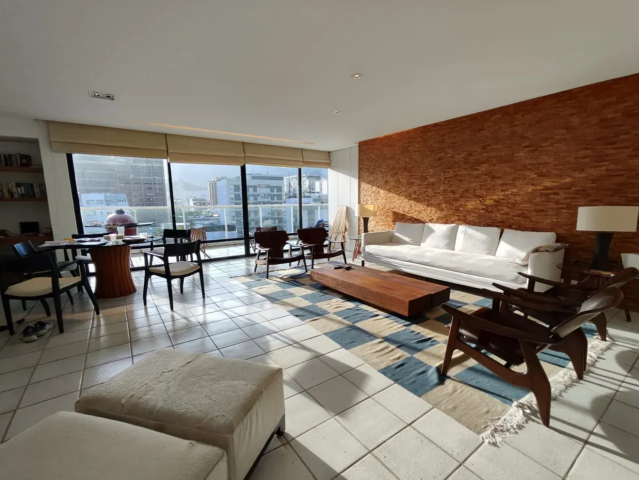 Duplex penthouse for rent with 3 suites and pool