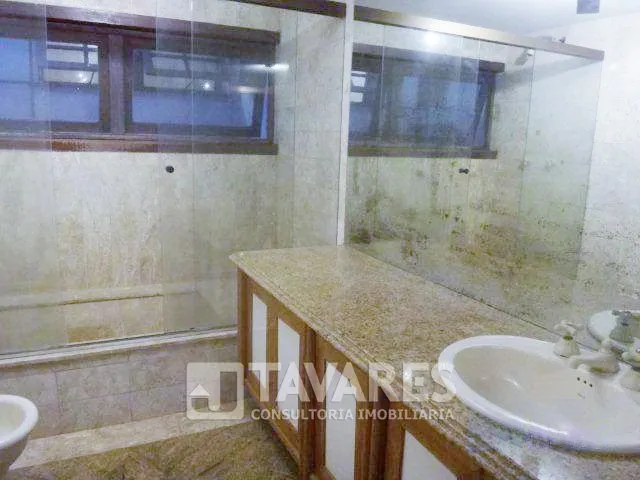 Unfurnished house with 5 bedrooms and a gas stove — photo 34