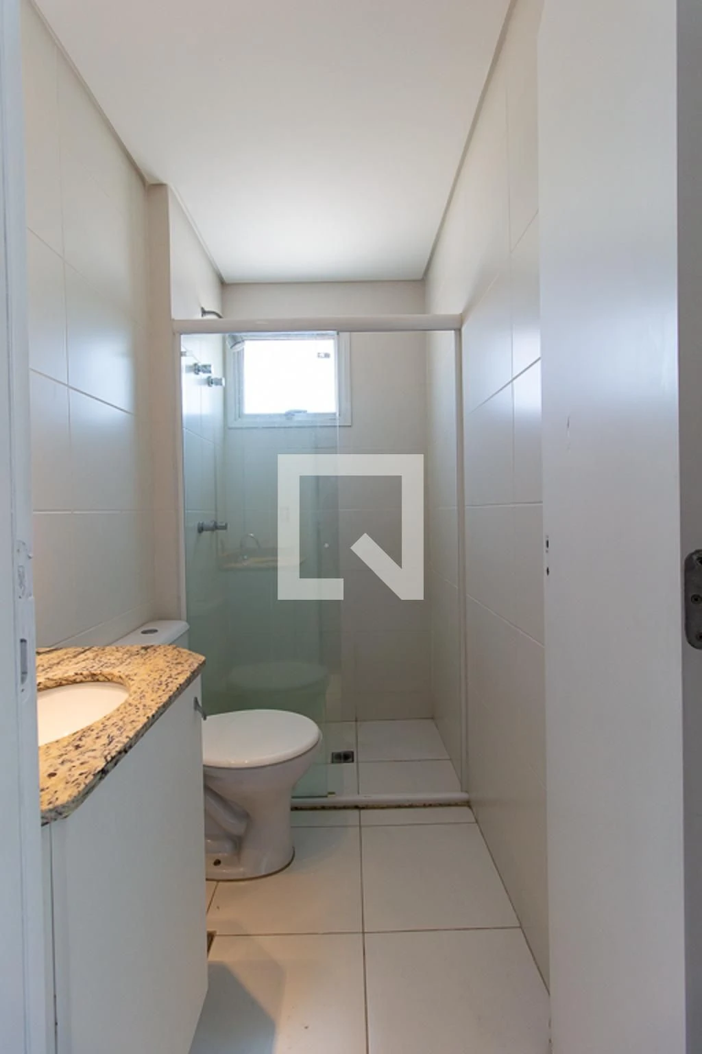 2-bedroom apartment with a grill on the balcony in Curitiba — photo 36