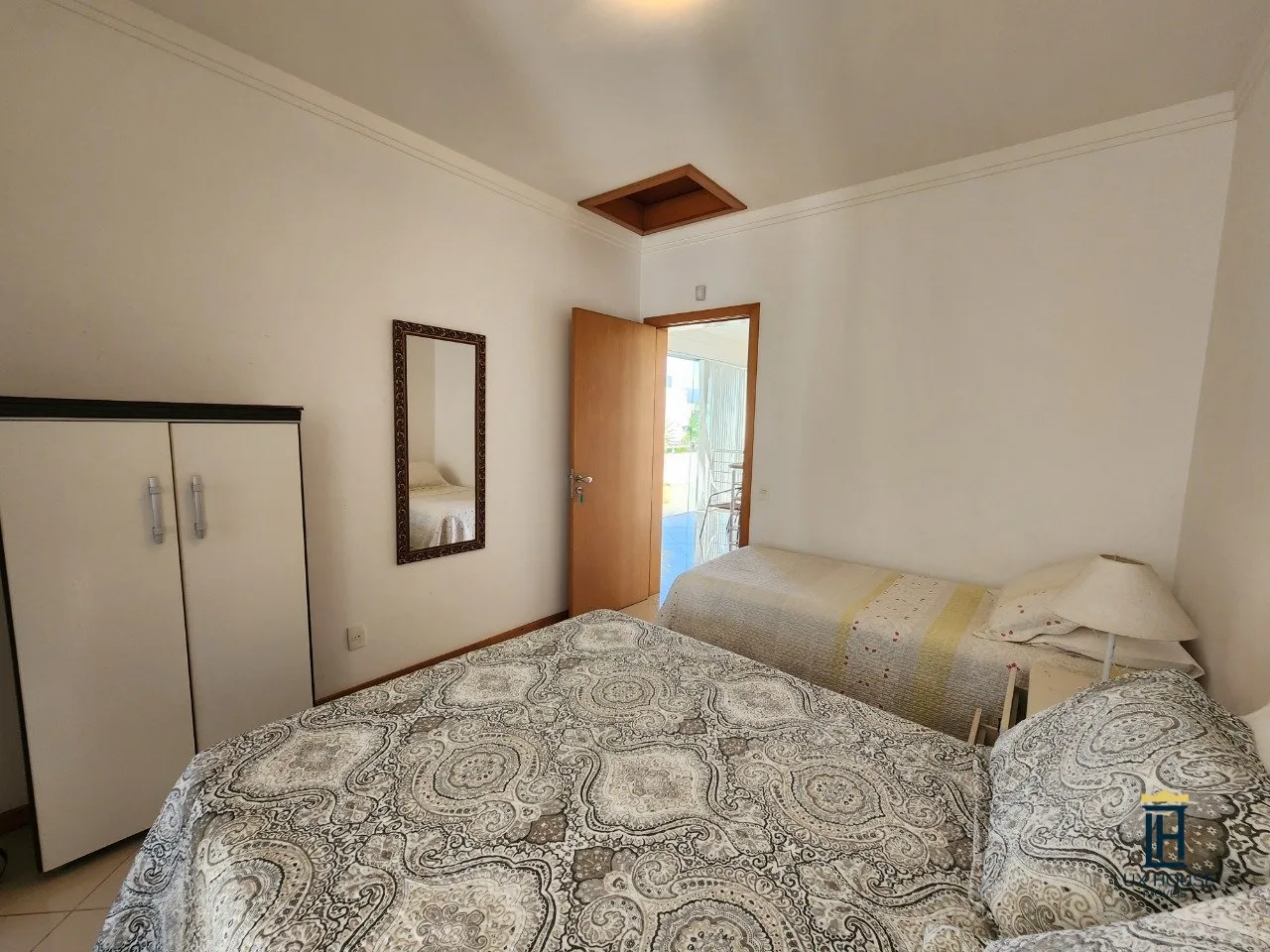 Casa amueblada con 6 dormitorios y 600 m² — photo 27