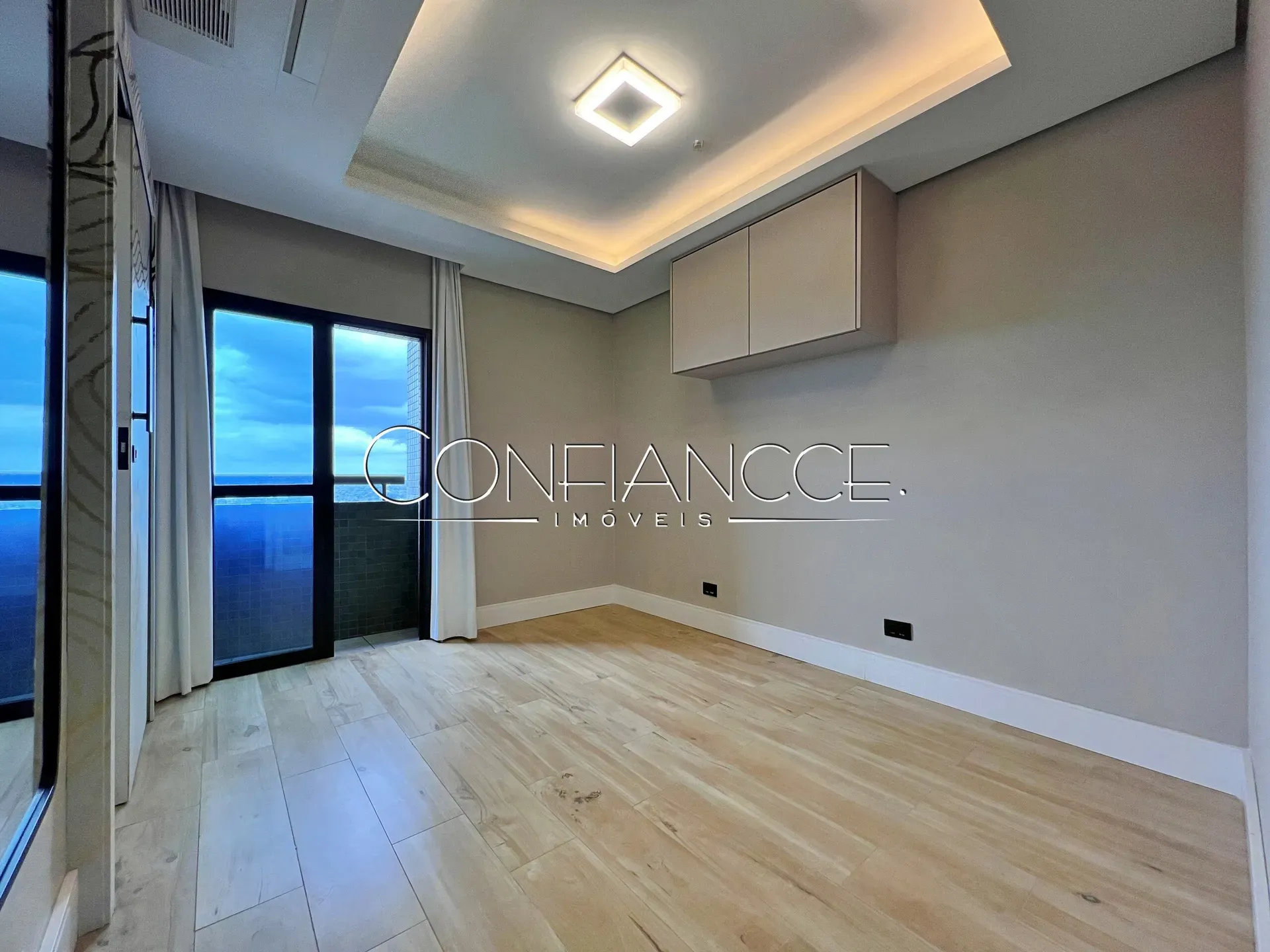 Apartamento de 463 m² con 3 suites y 4 plazas — photo 19