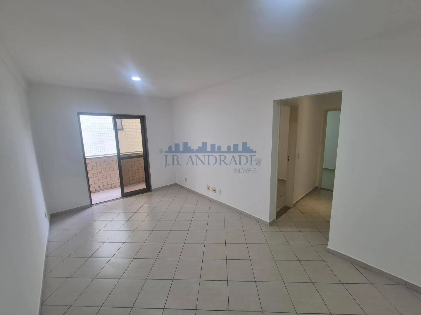 Apartamento de 2 quartos, sendo 1 suíte, 65 m² — photo 2