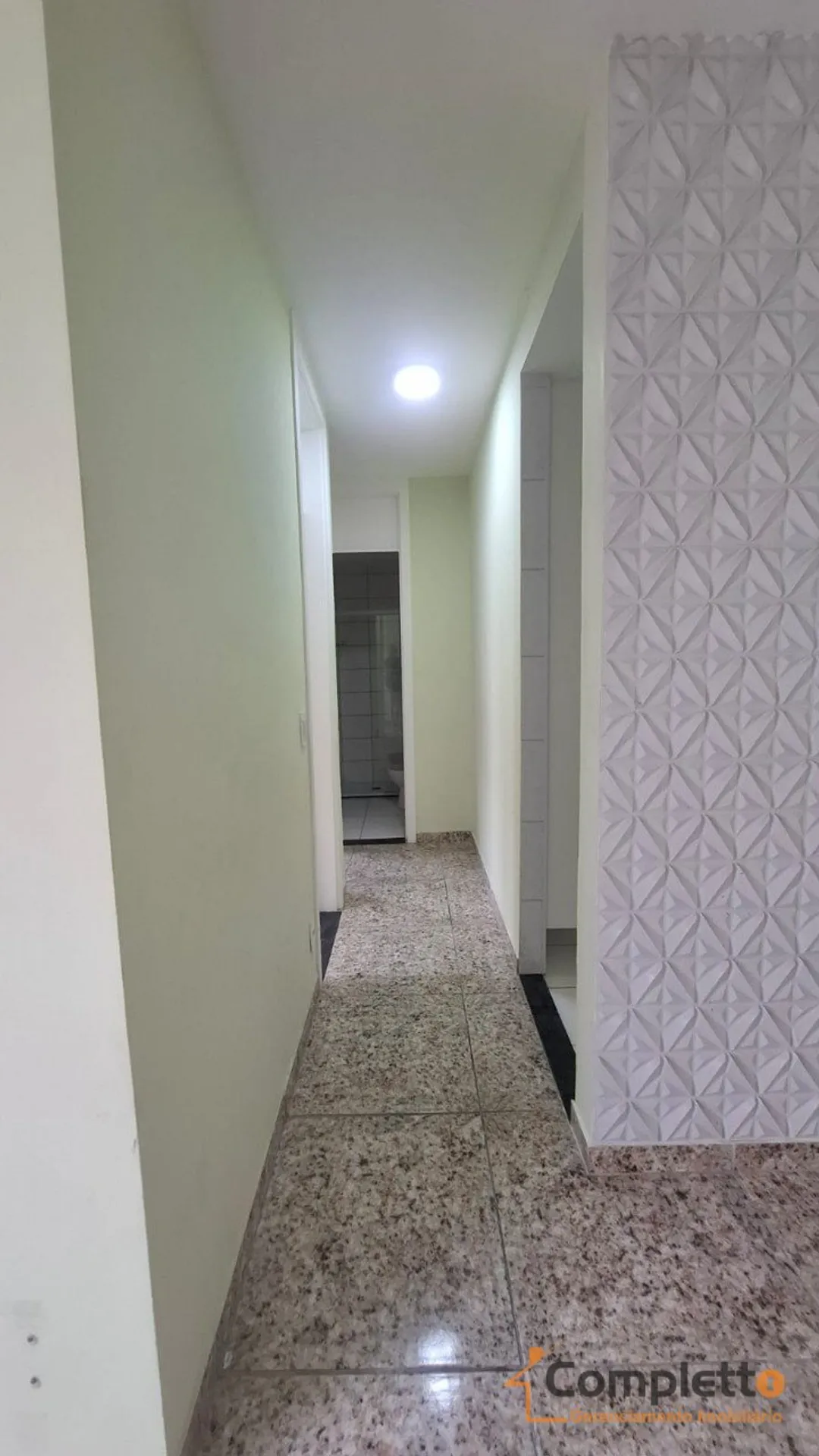 2-bedroom apartment in a building with a gym — photo 25